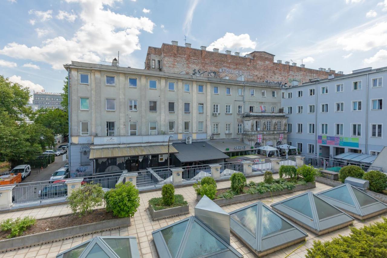 City Center Aparthotel Chmielna By Noclegi Renters Varsavia Esterno foto