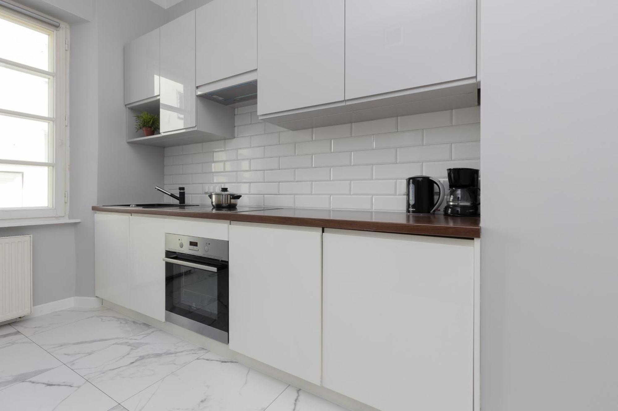 City Center Aparthotel Chmielna By Noclegi Renters Varsavia Esterno foto