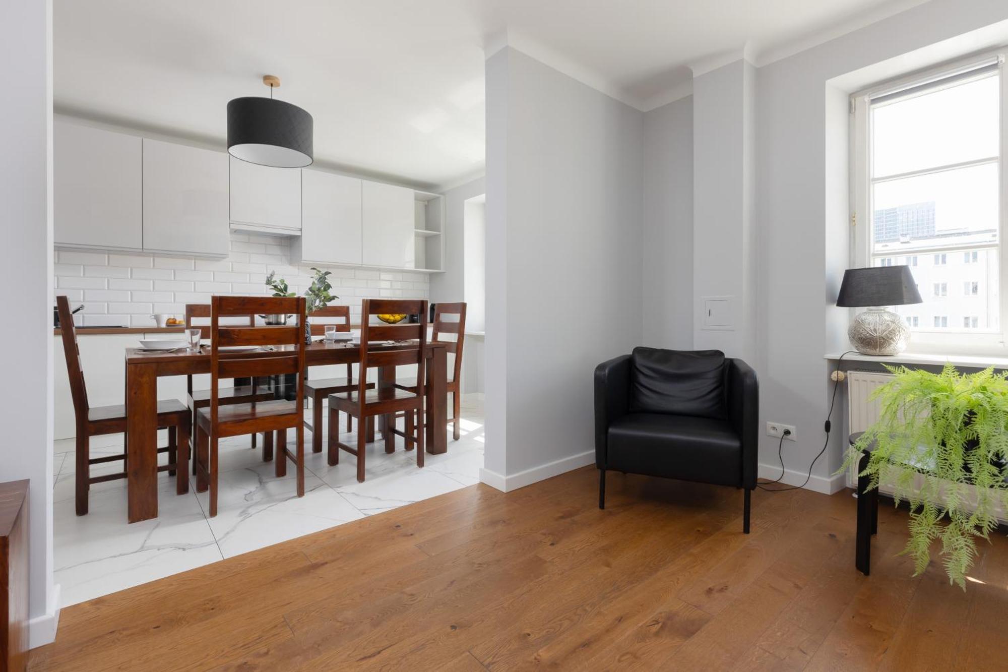 City Center Aparthotel Chmielna By Noclegi Renters Varsavia Esterno foto